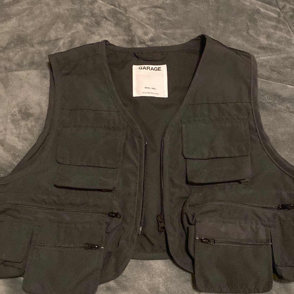 GARAGE - UTILITY STREETWEAR VEST
